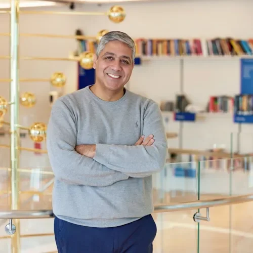 Google DeepMind'da Tarihi Değişim: Türk Bilim İnsanı Koray Kavukçuoğlu Zirvede! 1 google deepmindda tarihi degisim turk bilim insani koray kavukcuoglu zirvede 1